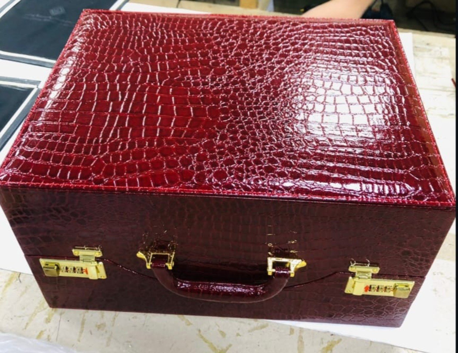 Luxury jewellery case